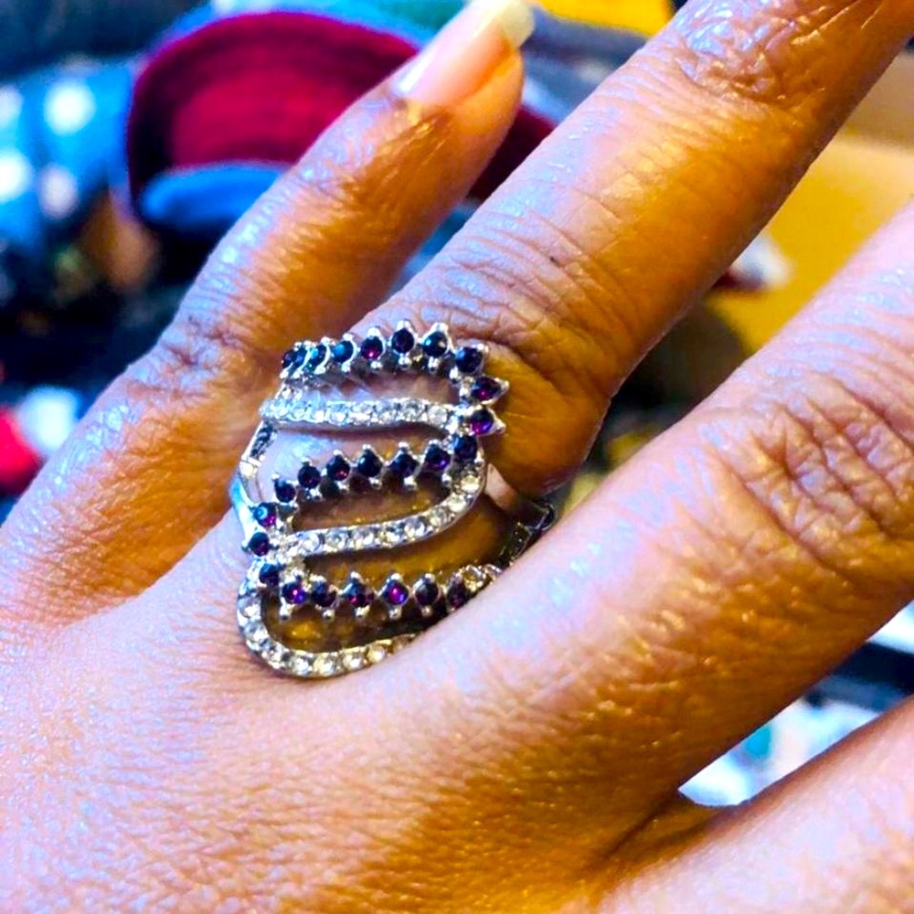 PURPLE SILVER JEWEL STRETCHY RING